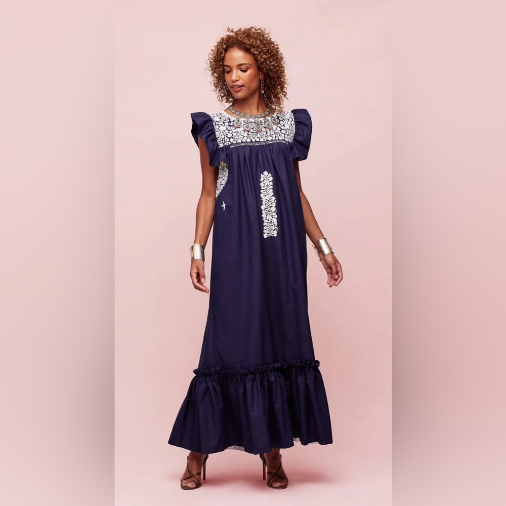 Mi Golondrina NWT  Lucia Lago Nieve Dress